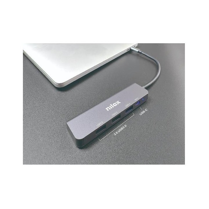 Hub USB-C 4 porte Nilox NXHUBUSBC04: 3 USB-A 3.0 e 1 USB-C, fino a 5 Gbps